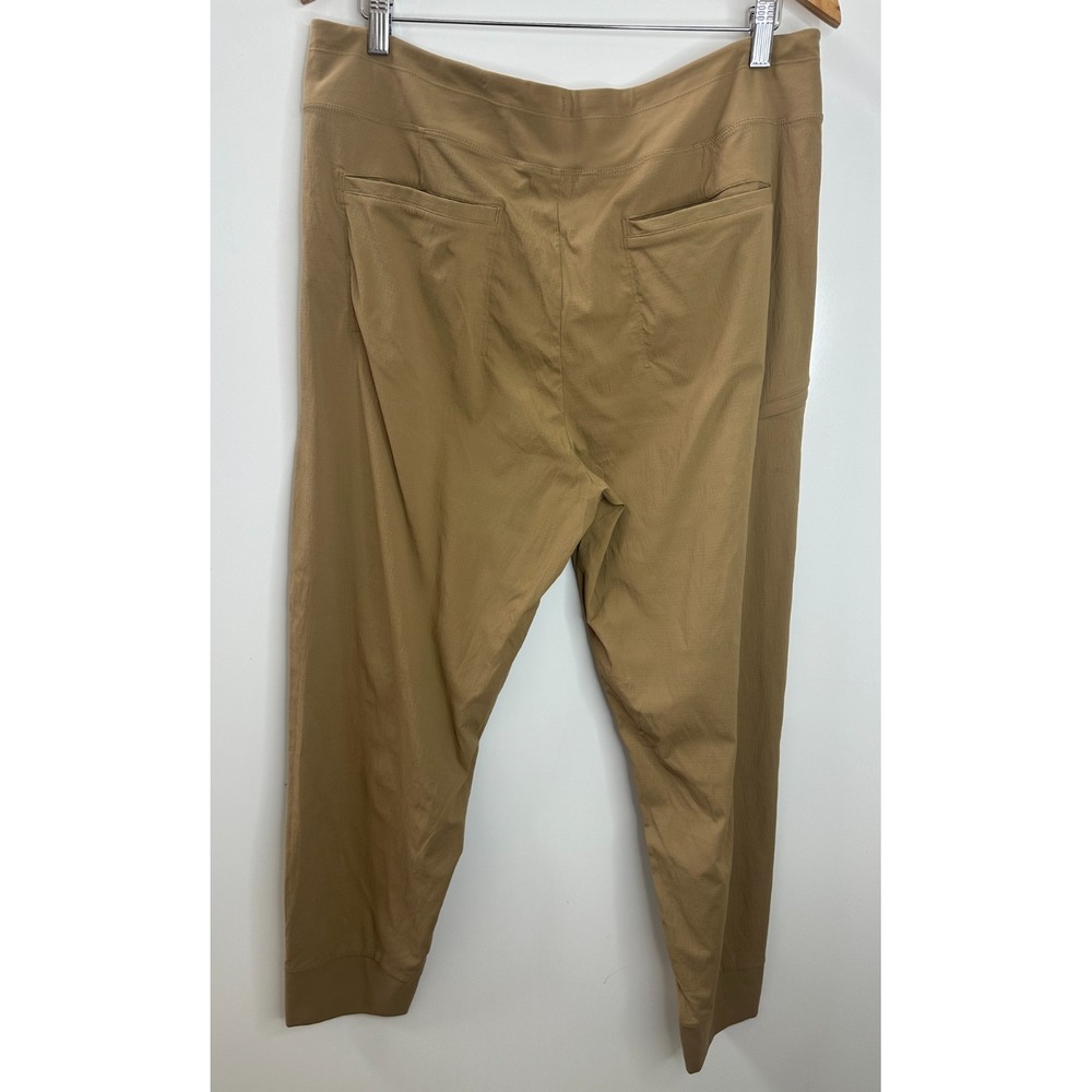 Athleta Trekkie North High Rise Joggers Tan Size 16 Ripstop Hiking Pants UPF - Picture 9 of 13